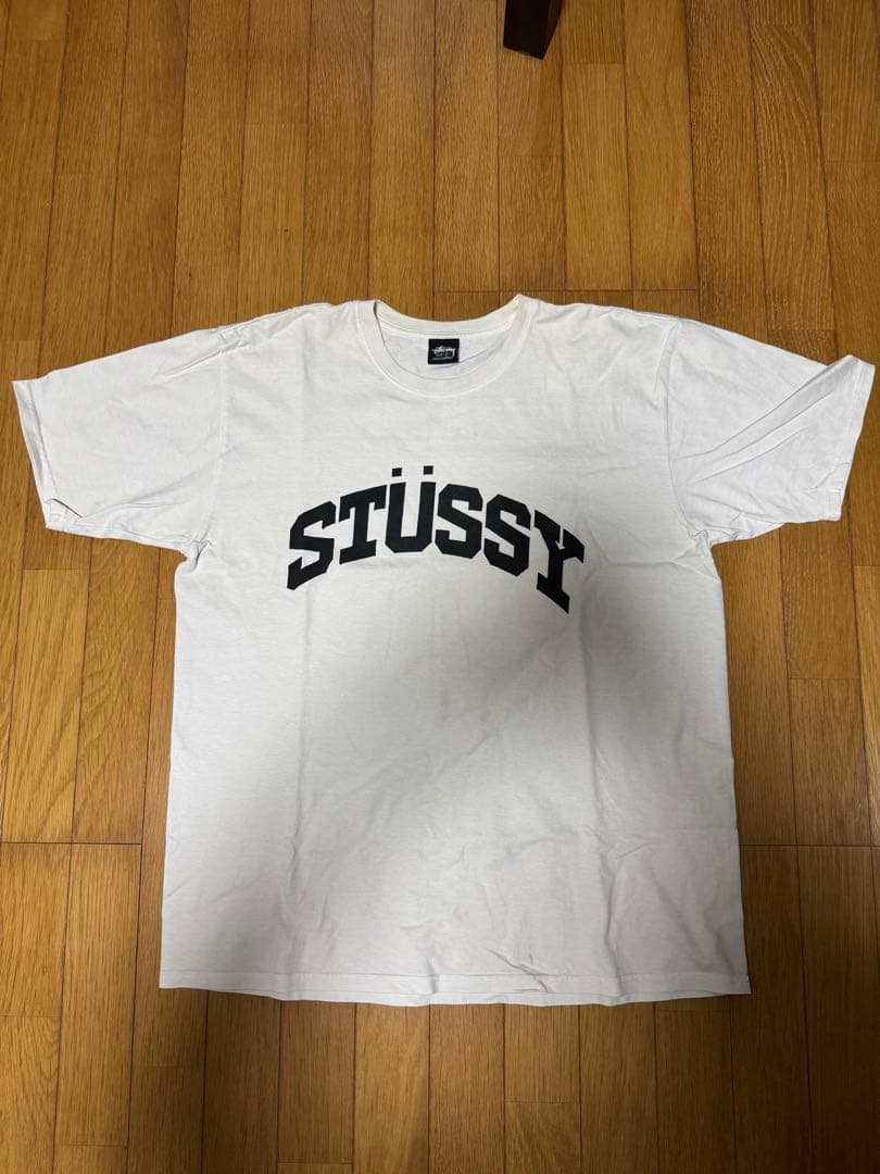 STÜSSY ホワイト Tシャツ Lサイズ