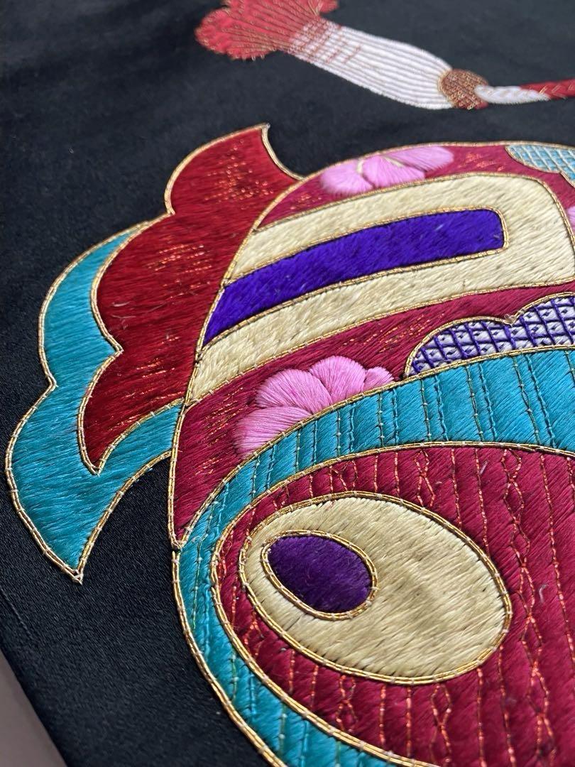 黒繻子に刺繍のアンティーク帯 小槌