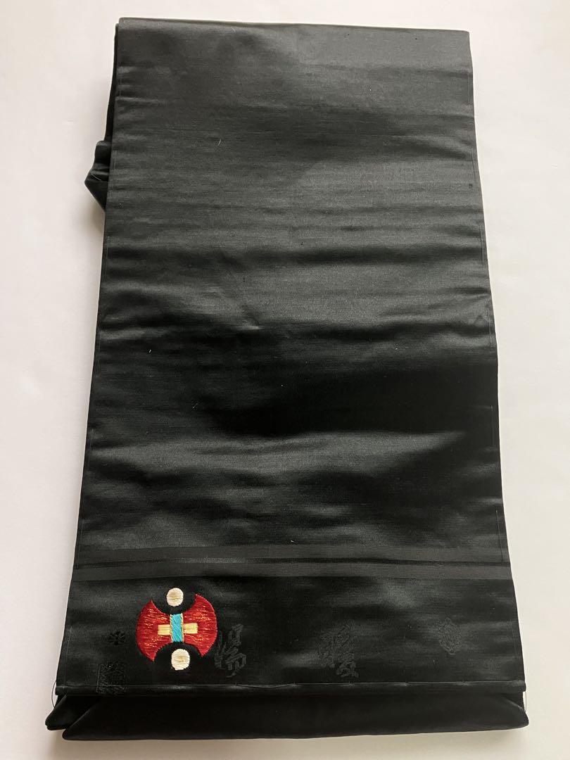黒繻子に刺繍のアンティーク帯 小槌