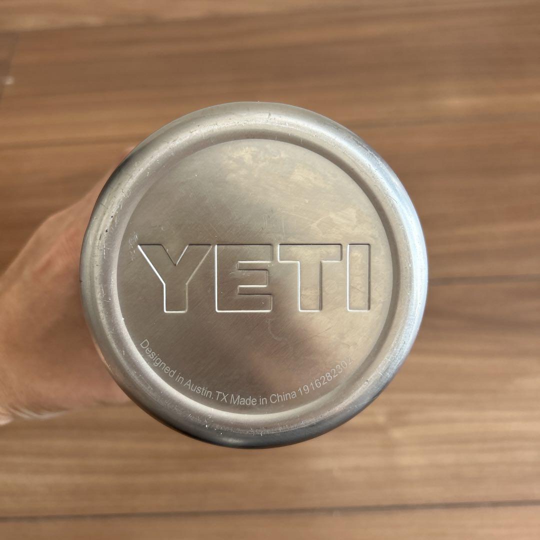 YETI タンブラー　ウォータージャグ　ハーフガロン　ランブラー　ボトル　水筒