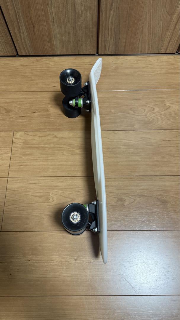 【美品】penny ペニースケートボード 22インチ 白