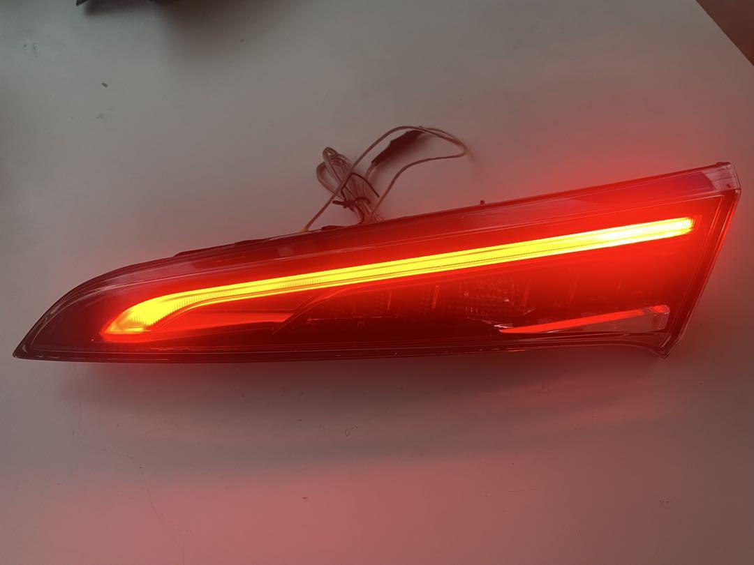 TOYOTA カローラスポーツ純正テールランプ　クリア化【美品】