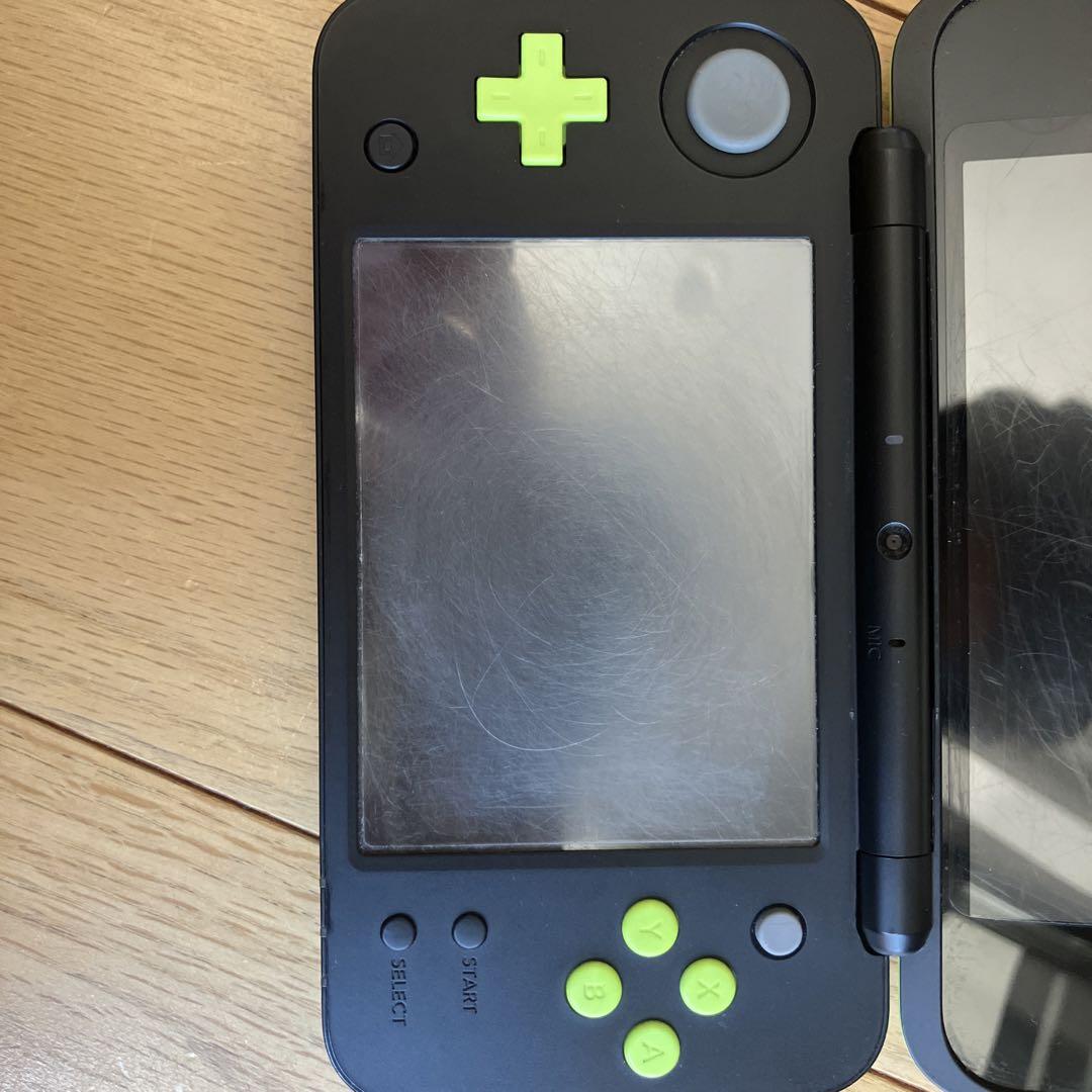 ニンテンドー2DS LL ライム×ブラック 任天堂 画像3