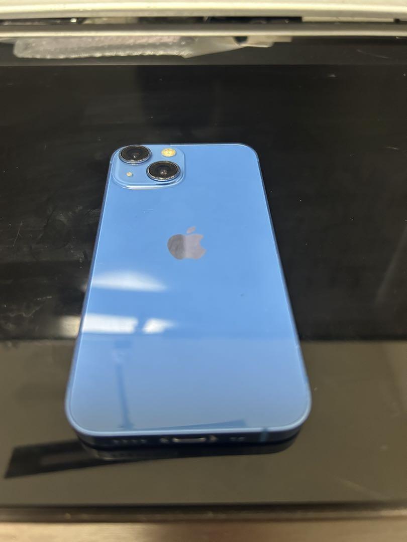 iPhone13mini128GB ブルー　起動可能　SIMロック無し　ジャンク iPhone13mini128GB ブルー 起動可能 SIMロック無し ジャンク