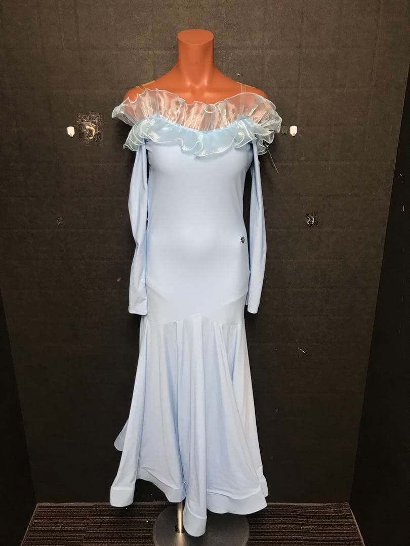水色ワンピース TID 3277目立った傷や汚れなし