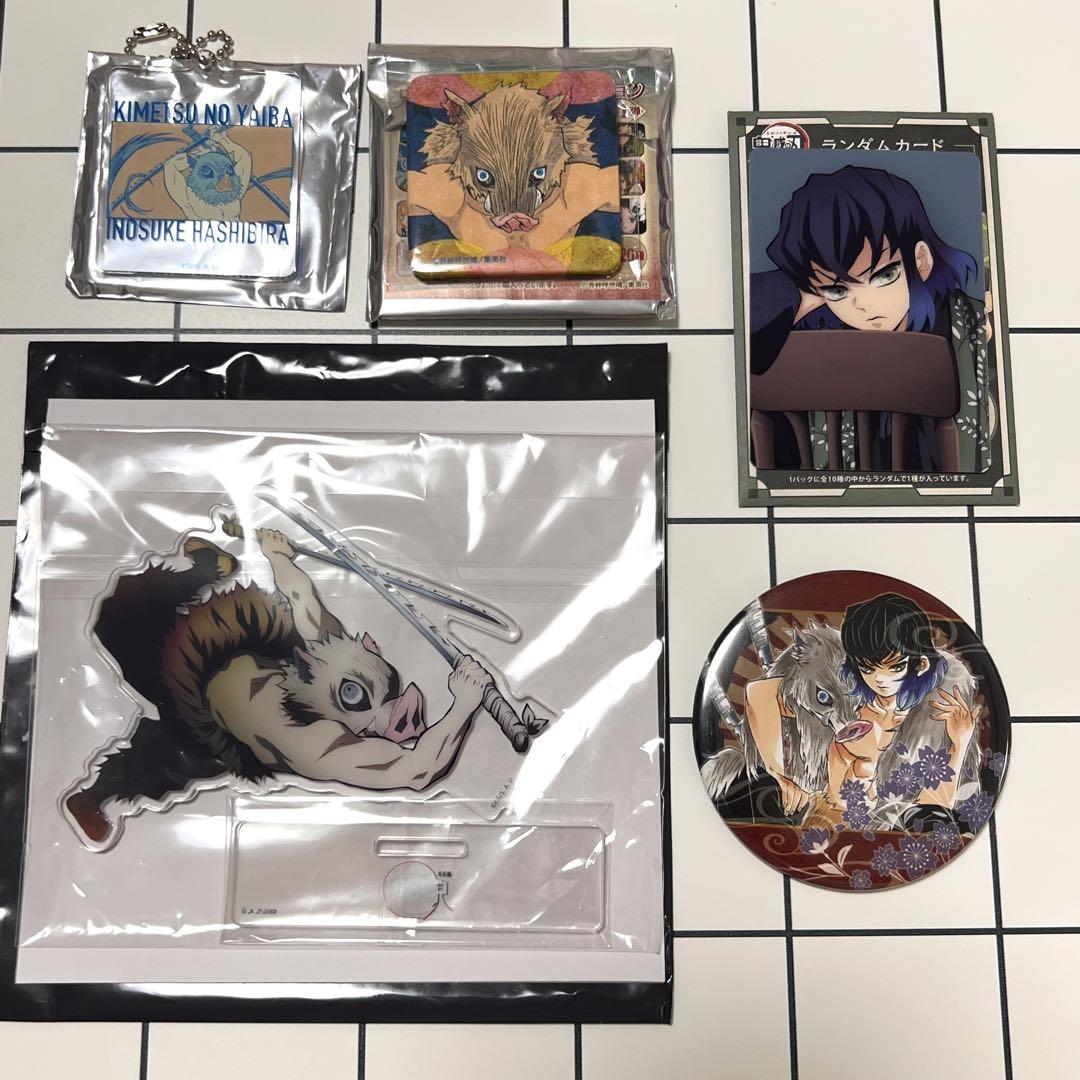 鬼滅の刃　嘴平伊之助　缶バッジ　アクリルスタンド　コースター まとめ売り 鬼滅の刃 ufotable 嘴平伊之助 缶バッジ まとめ売り - メルカリ