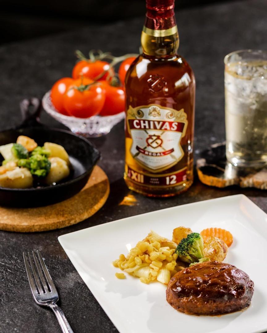 シーバスリーガル12年＆ ミズナラ12年　Chivas Regal