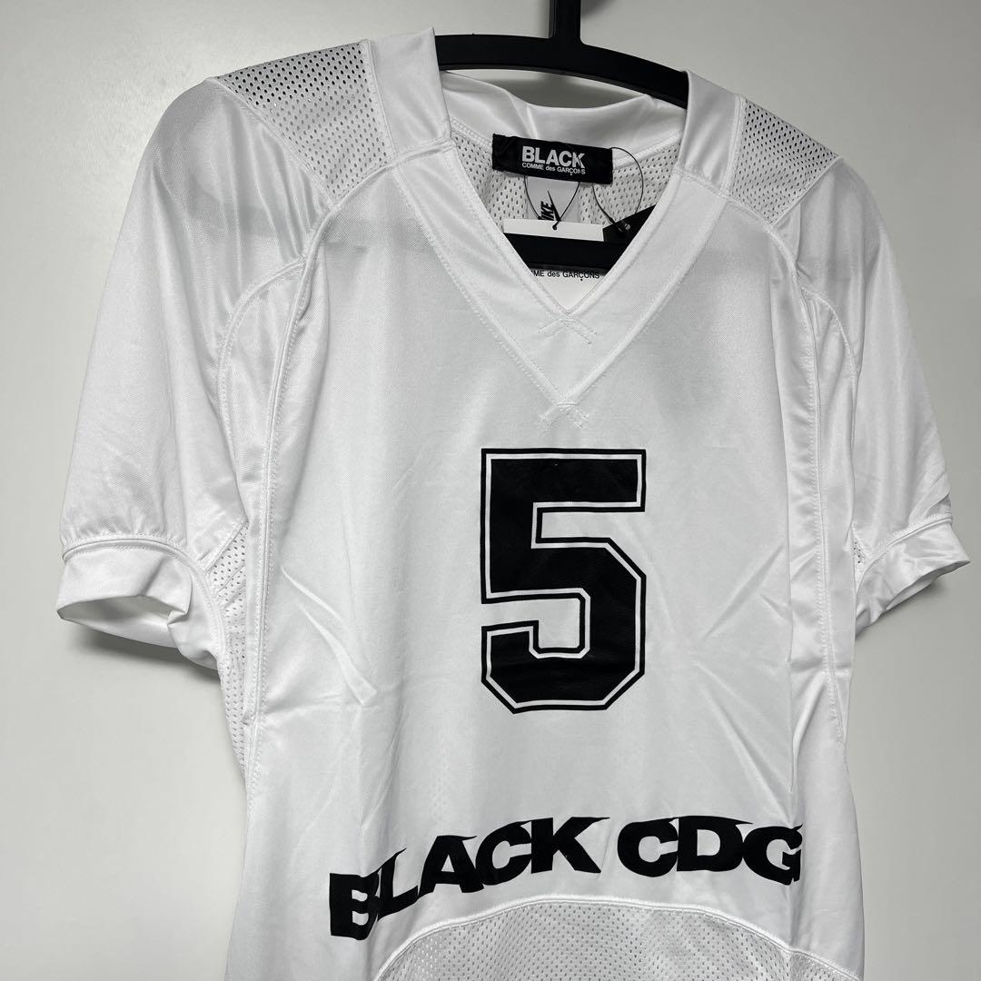 【美品・ほぼ未使用】BLACK CDG NIKE アメフトシャツ BLACK COMME DES GARCONS X NIKE アメフト シャツ - メルカリ
