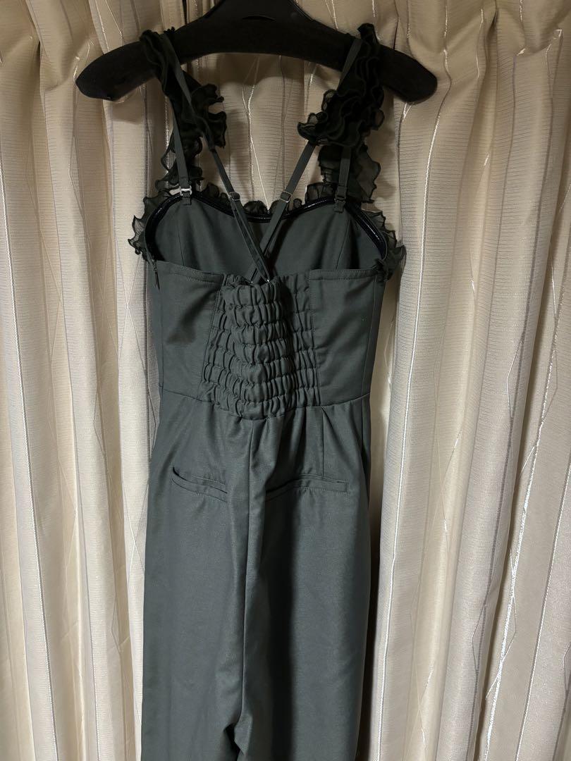 未使用　Ameri  MEDI 2WAY FRILL ROMPERS