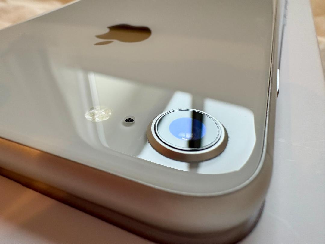 iPhone 8 シルバー 本体 64GB バッテリー96%