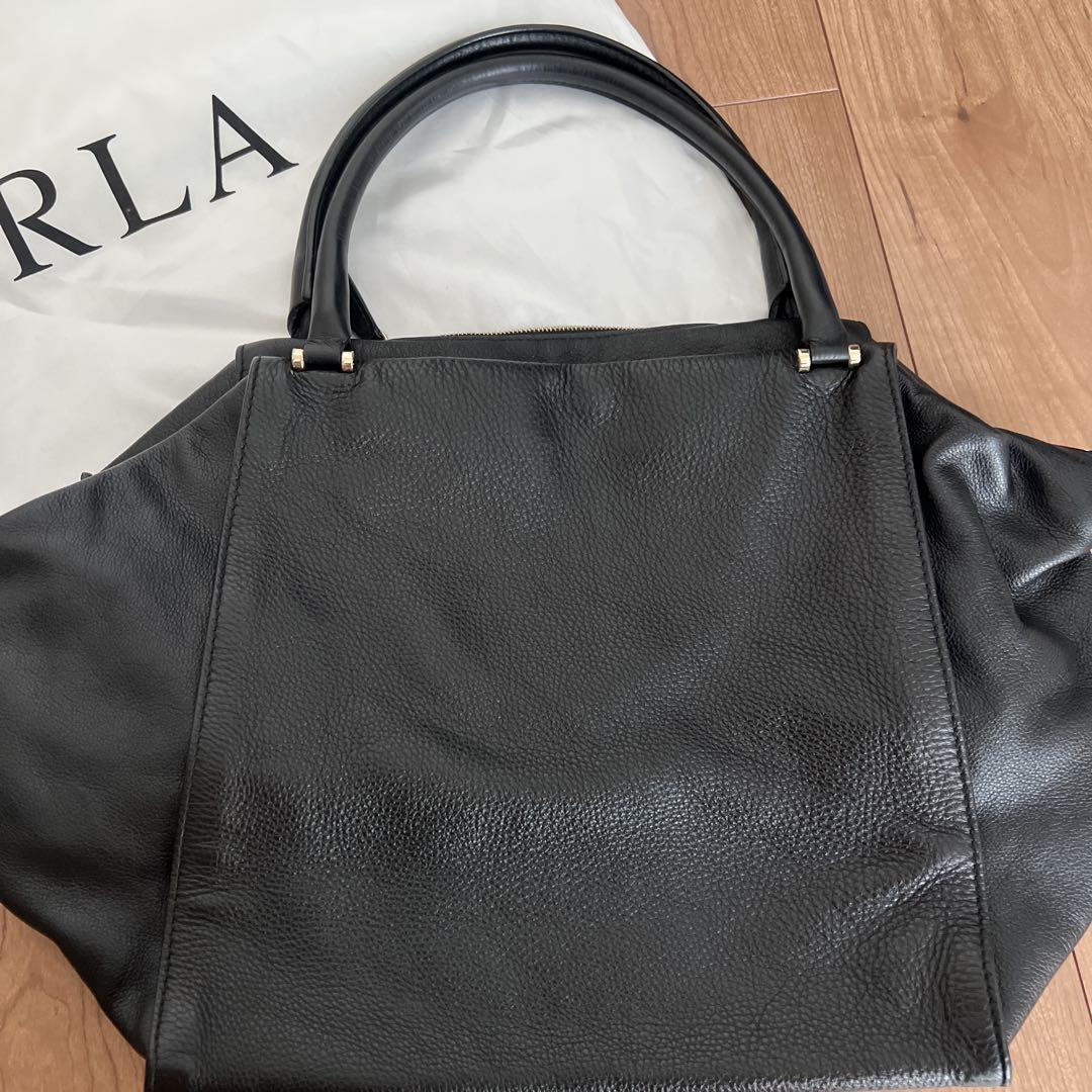 FURLA フルラ レザー ハンドバッグ 2way ブラック 2室 - メルカリ