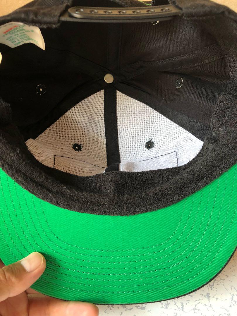 NIKE BARKLEY VS GODZILLA CAP travisscott
