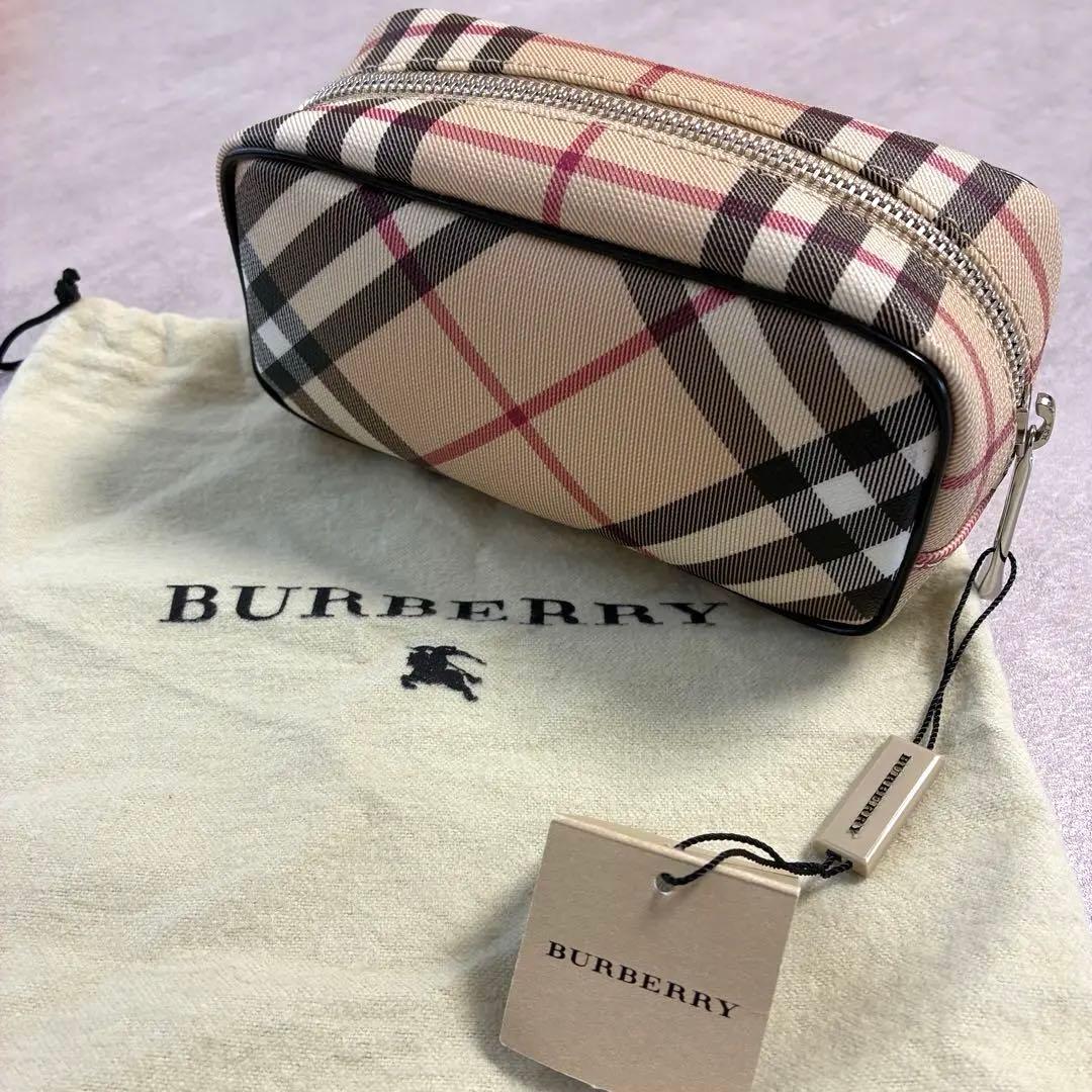 希少 BURBERRY デッドストック PVC キーリング ポーチ ノバチェック 希少 BURBERRY デッドストック PVC キーリング ポーチ ノバチェック
