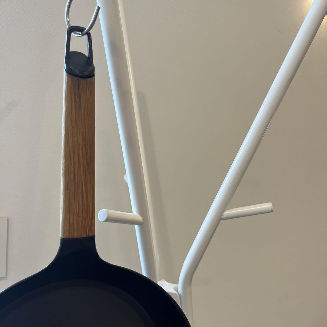 【美品】VERMICULAR FRYING PAN24センチ レシピ本