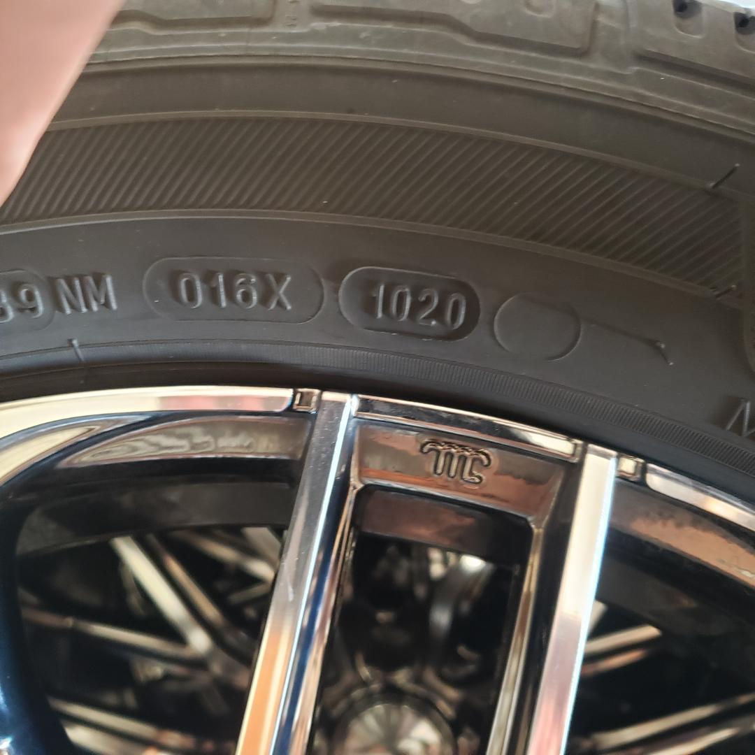①　Weds LEONIS MX　235/50R19　ホイールセット