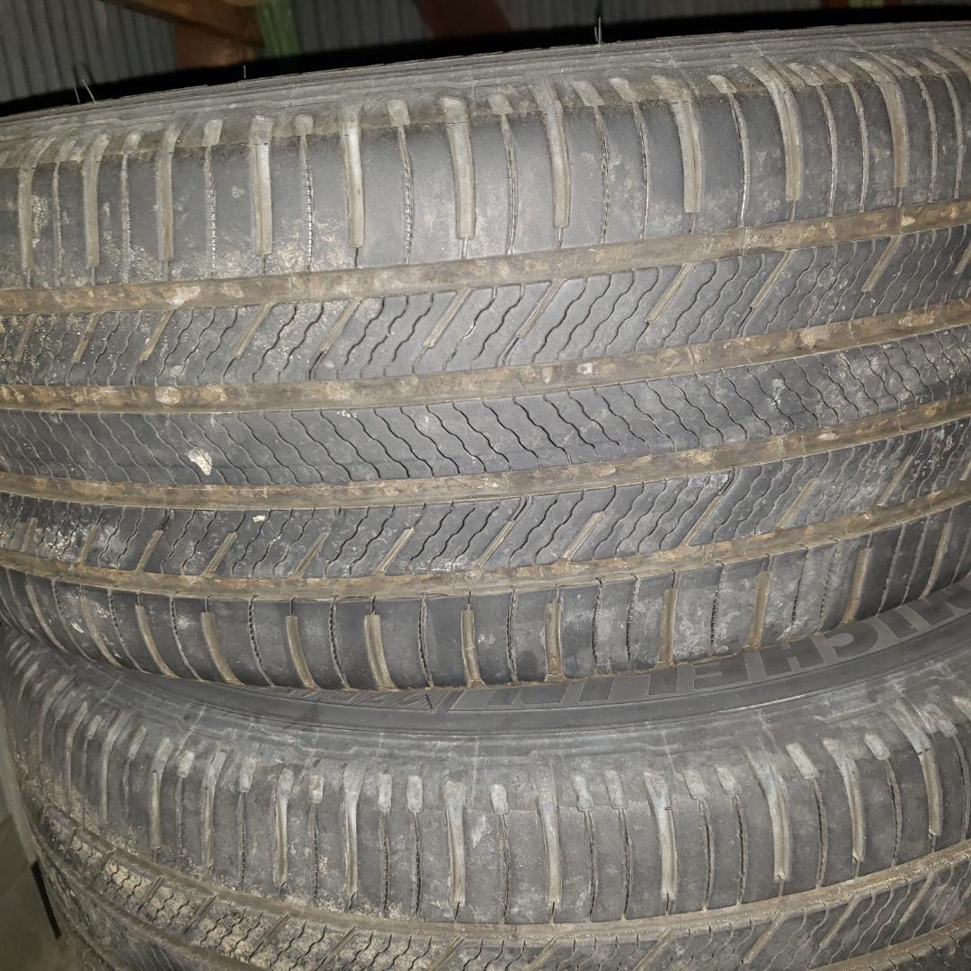 ①　Weds LEONIS MX　235/50R19　ホイールセット