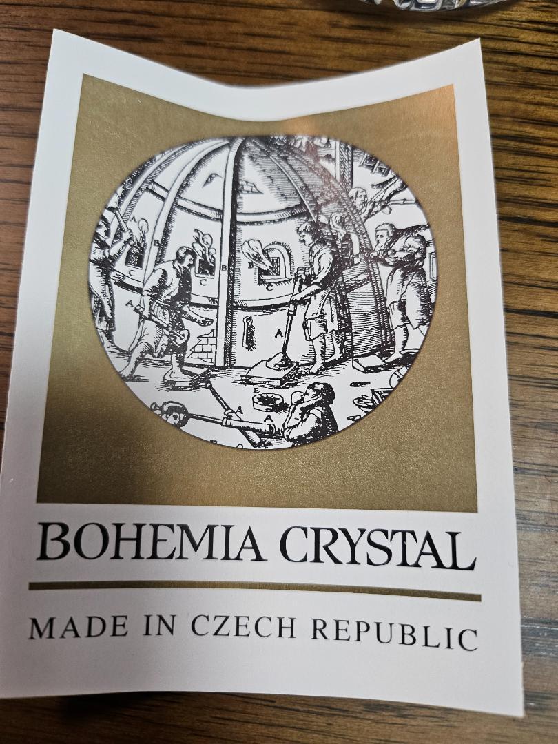 BOHEMIA CRYSTAL カットクリスタル花瓶
