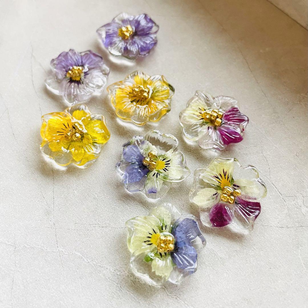 レジンハンドメイドパーツまとめ売り1.1kgセット アクセサリーフラワー押し花 楽天市場】レースフラワー 12色 小さい押し花が沢山 本物の