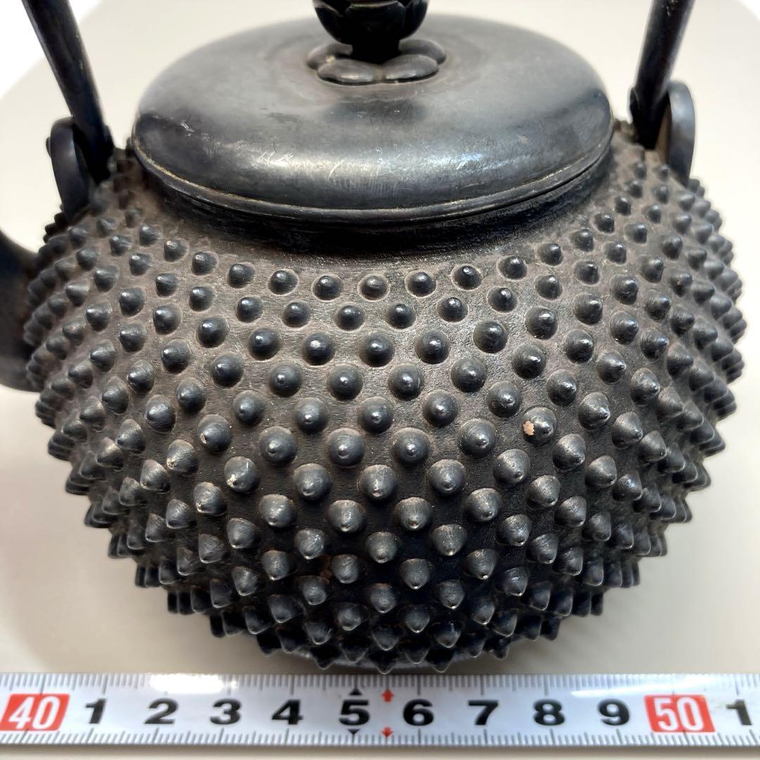 純銀刻印　あられ打銀瓶　311g/持ち手込高さ14.5㎝　東Y6-0311☆2F
