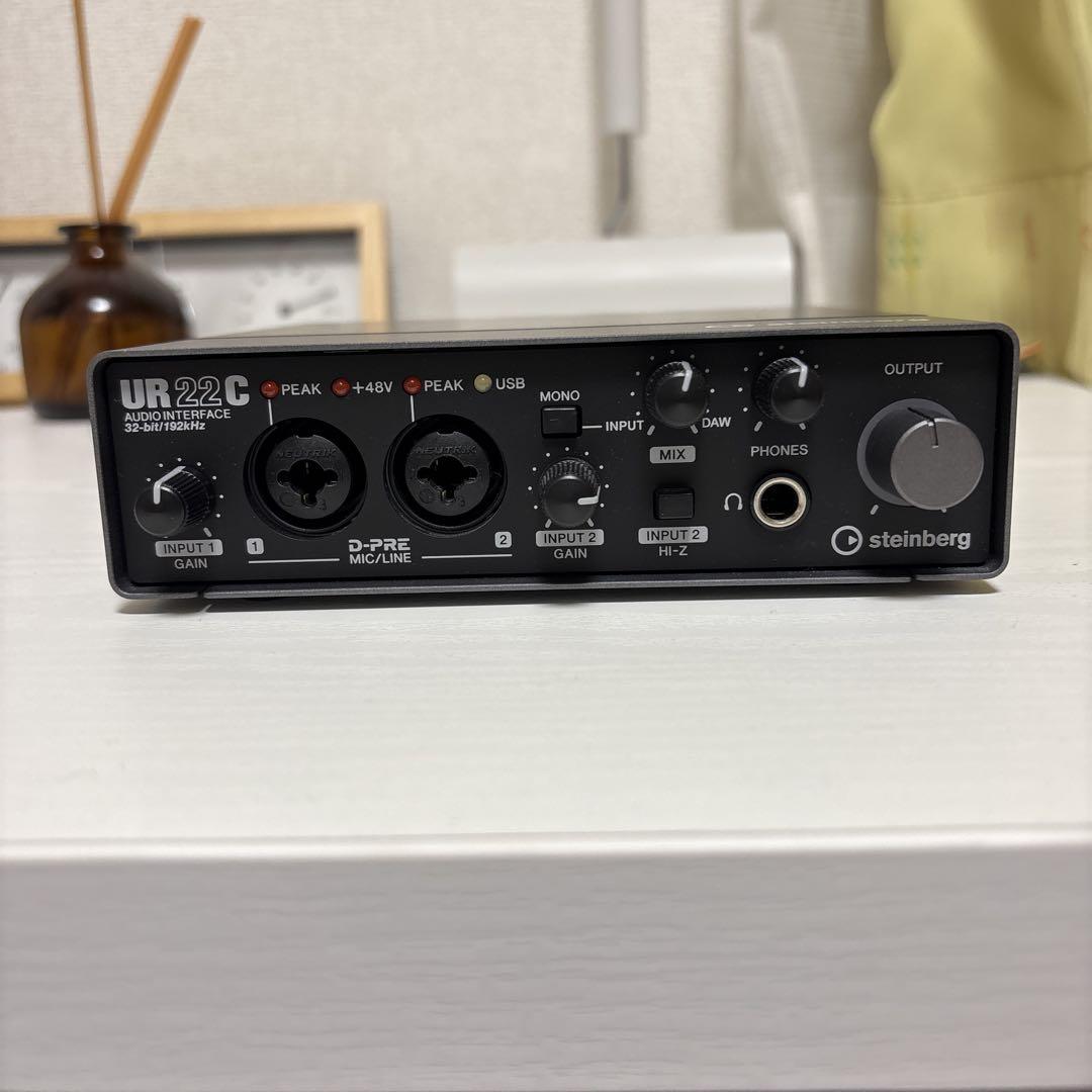 UR22C オーディオインターフェース　本体