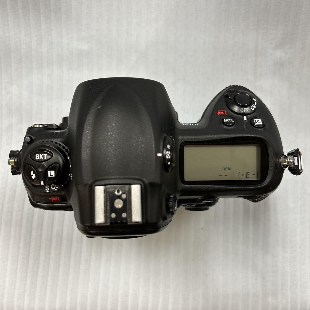 Nikon D3 シャッター数8860