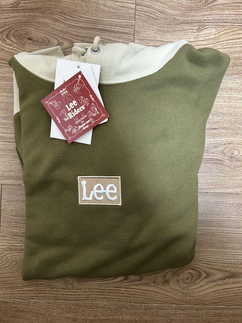 Lee フード付きパーカー オリーブグリーン