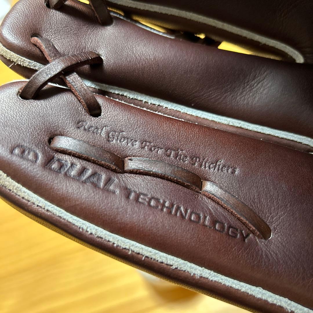 Wilson Staff DUAL 硬式用グローブ 左投げ用 Wilson Staff DUAL 硬式用グローブ 左投げ用