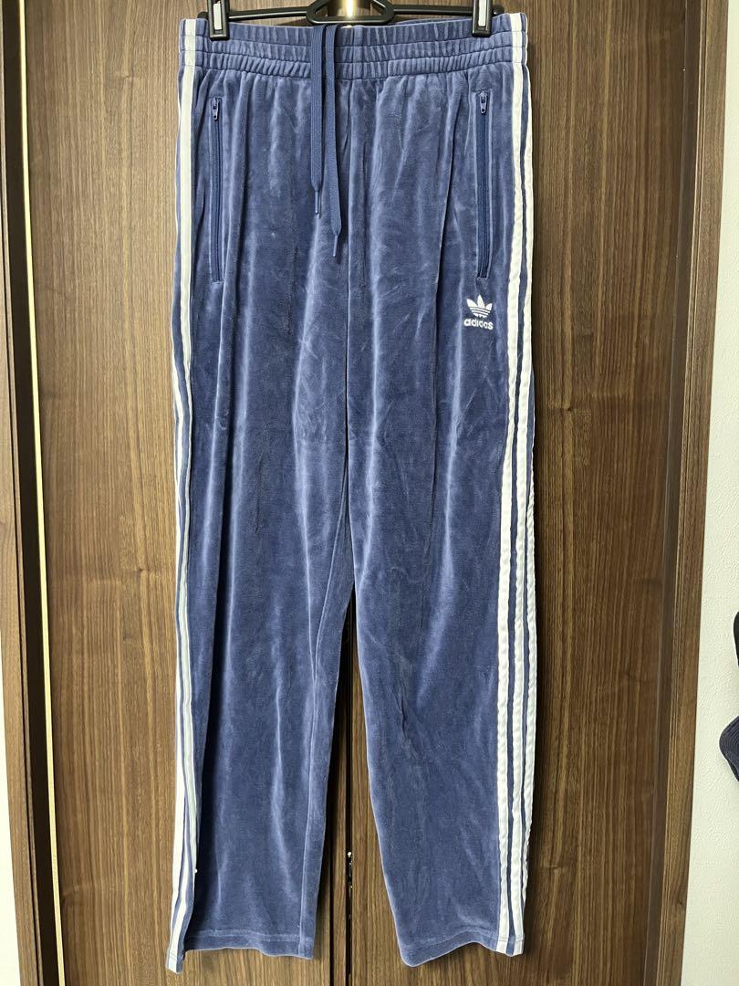 adidas originals トラックパンツ