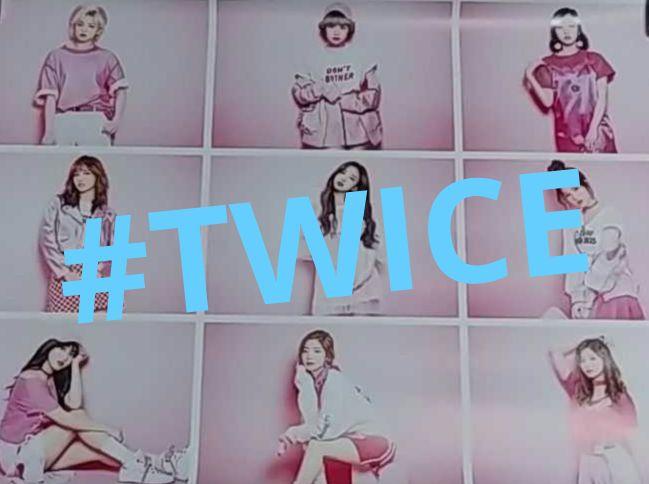 入手困難 TWICE TT 初回限定ポスター セット TWICE - TWICE TWICEcoster LANE1 TT 初回特典 ポスターの通販