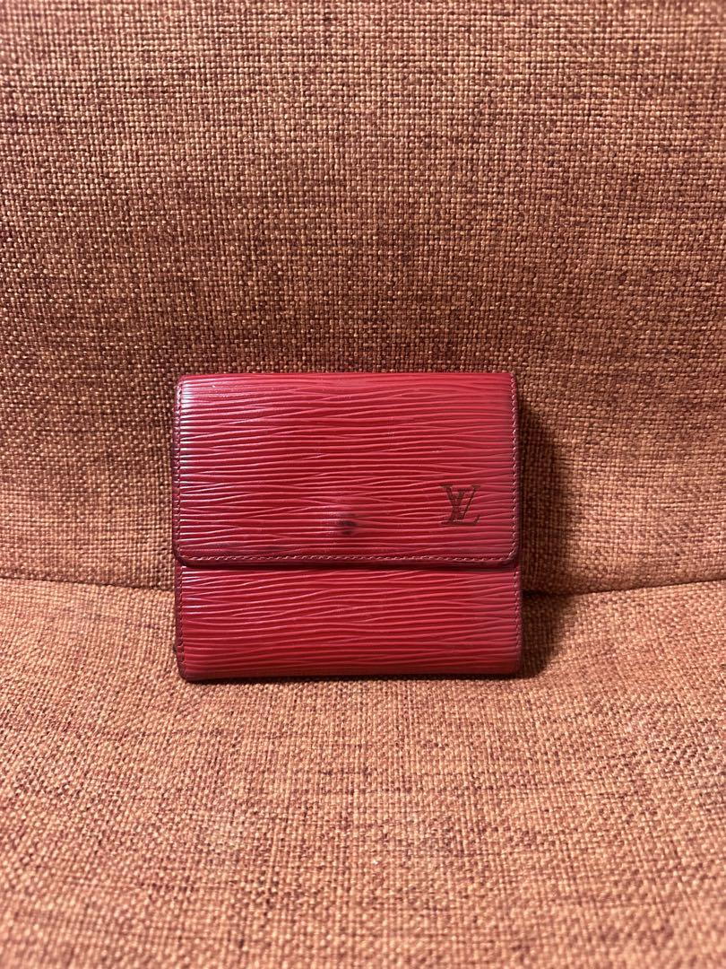 Louis Vuitton エピレザー レッド財布