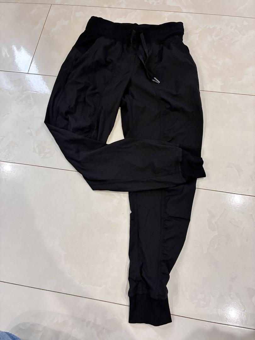 Lululemon ブラック アスレチックパンツ XS