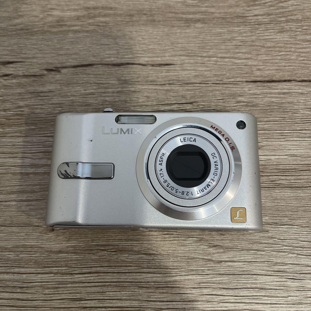 1627 Panasonic LUMIX ルミックス デジカメ DMC-FS2