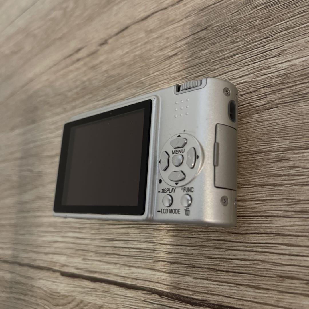 1627 Panasonic LUMIX ルミックス デジカメ DMC-FS2