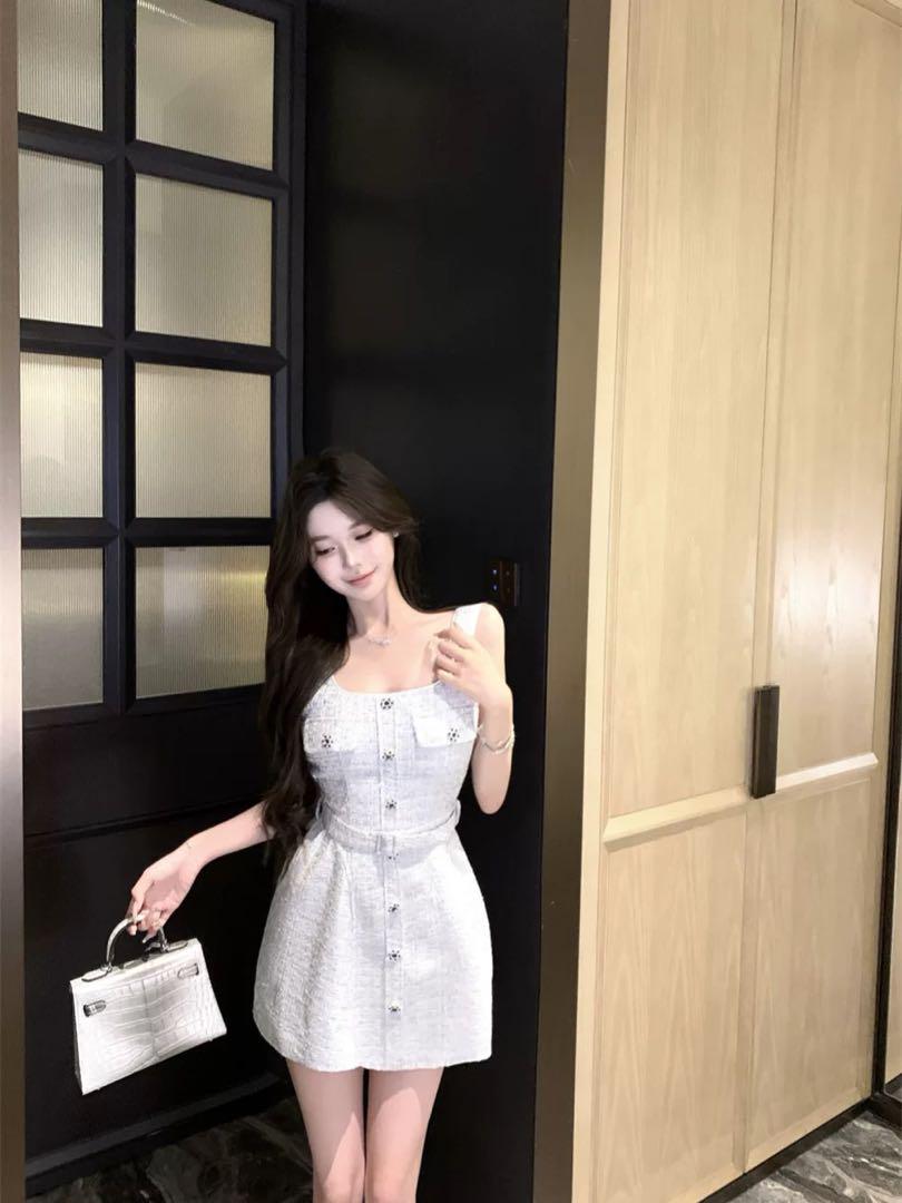 【絶品】 春夏ミニシンプルワンピース 大人可愛いお出かけコーデ メルカリ - ワンピース