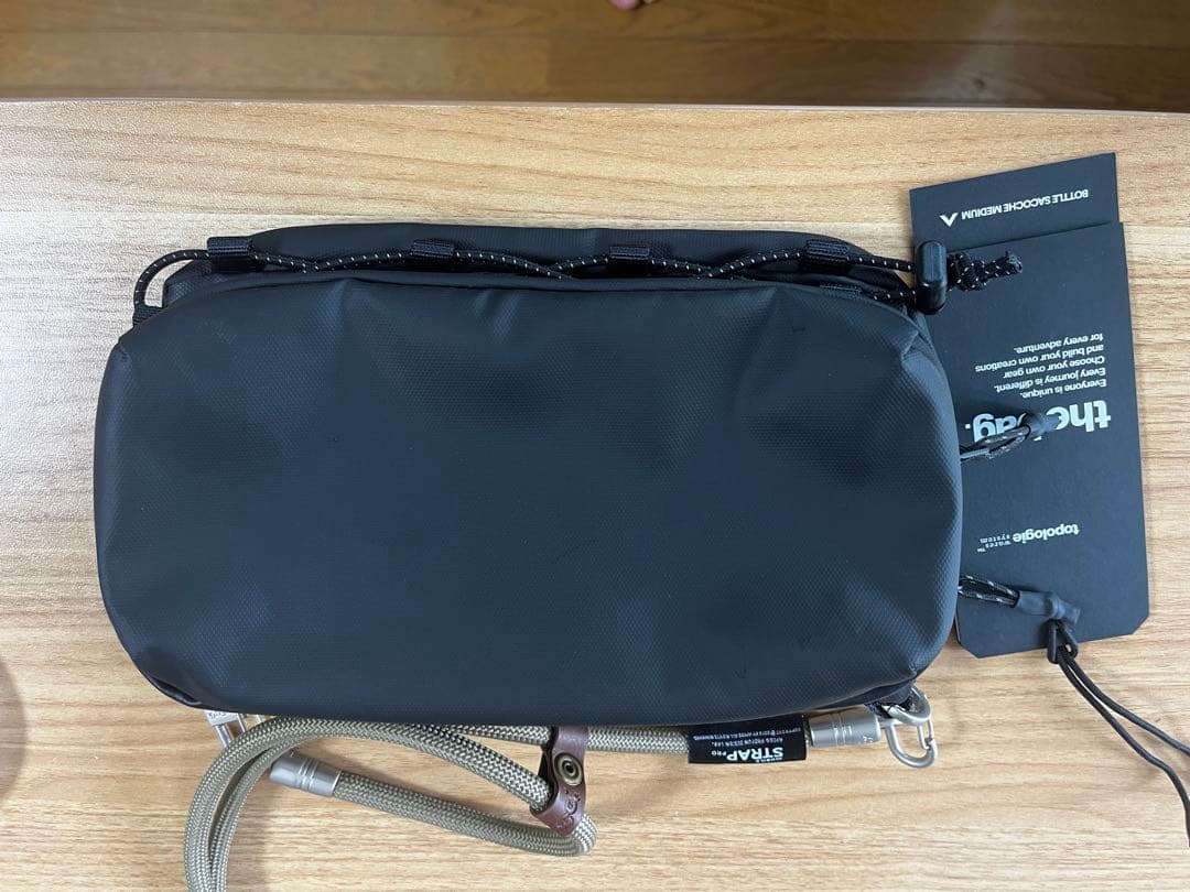 【トポロジー】ボトルサコッシュ ブラック