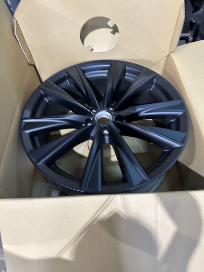 ひなすけ様　　　新型RX モデリスタ 21インチ アルミホイール 純正品