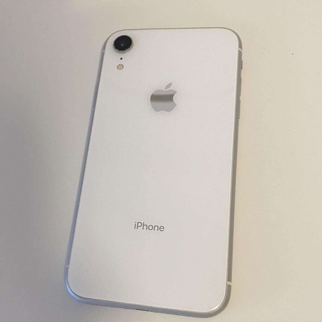 iPhone XR White 64 GB SIMフリー