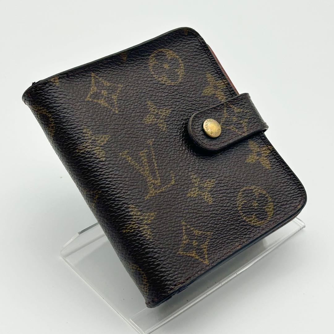 ルイ ヴィトン モノグラム コンパクトジップ 二つ折り財布 コンパクトウォレット M61667 ブラウン PVC レザー LOUIS VUITTON ルイヴィトン モノグラム コンパクトジップ 二つ折り財布 レディース 茶