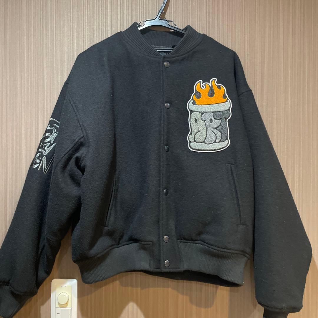 X-LARGE アート刺繍スタジャン ブラックM・X-LARGE