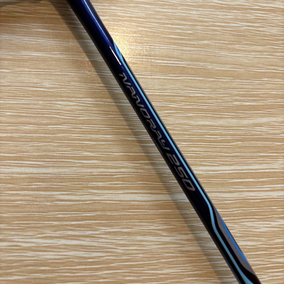 ヨネックス　バドミントンラケットNANORAY250 バック付