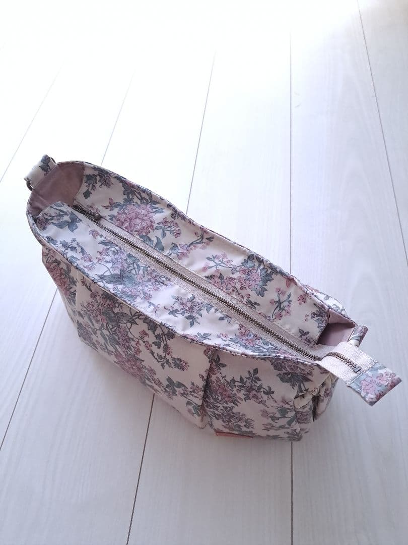 リバティ　セリーヌ　ライラックピンク　横長ショルダーバッグ　持ち手別売り