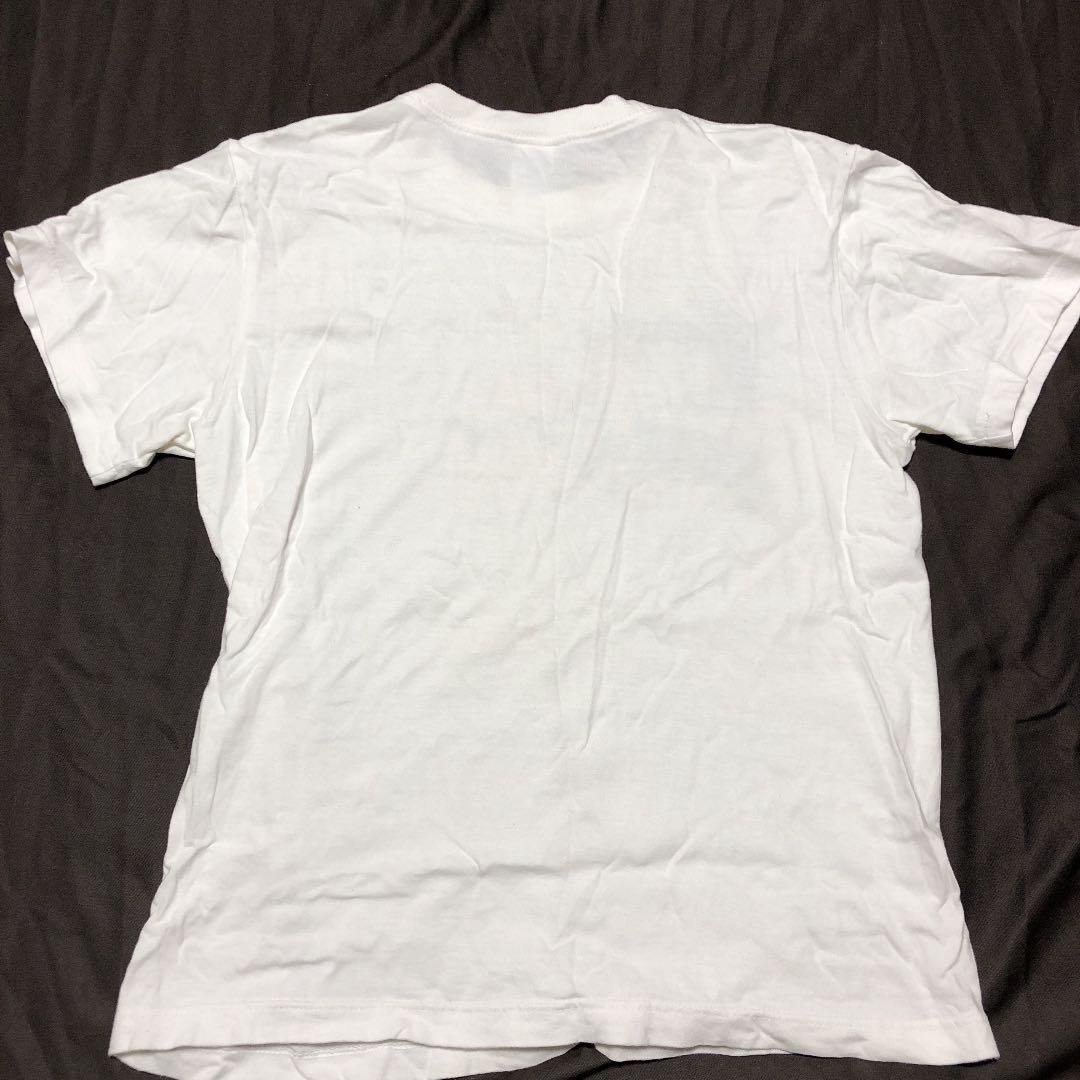 シュプリームのようなtシャツ