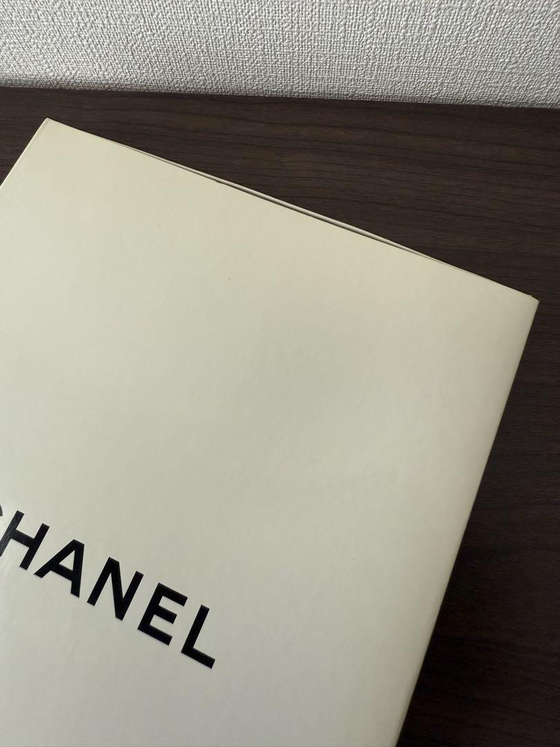 ①【CHANEL】ハンドミラー 手鏡 ノベルティ 非売品 美品！