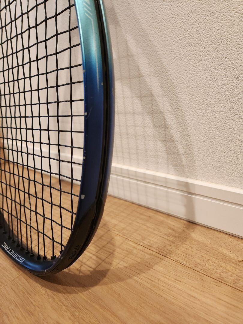 100 YONEX