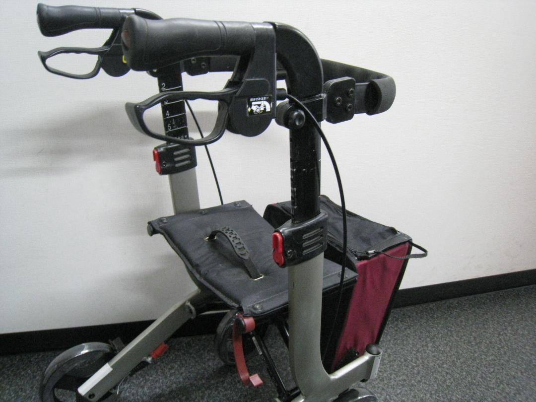 介護用品 歩行車 リトルターン ハイタイプ　 リハビリ ④