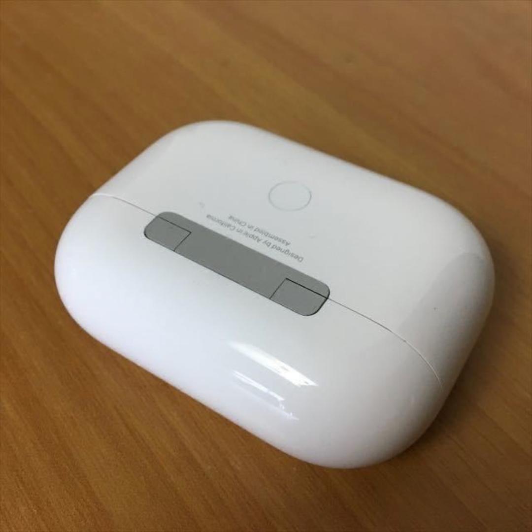AirPods Pro 2 ホワイト 本体　充電ケース付き AirPods Pro 2 - Apple（日本）