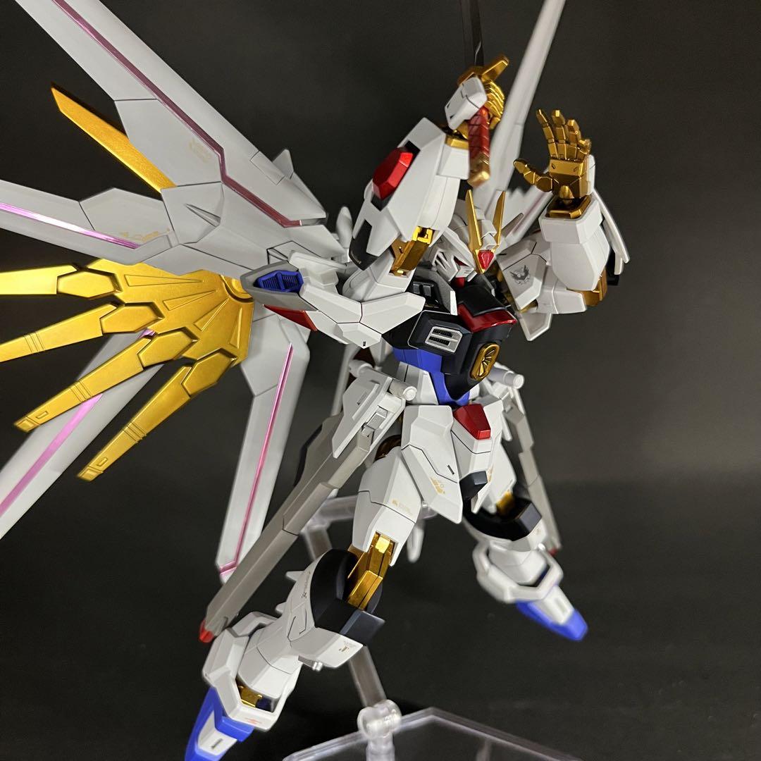 HG マイティーストライクフリーダムガンダム 全塗装 完成品