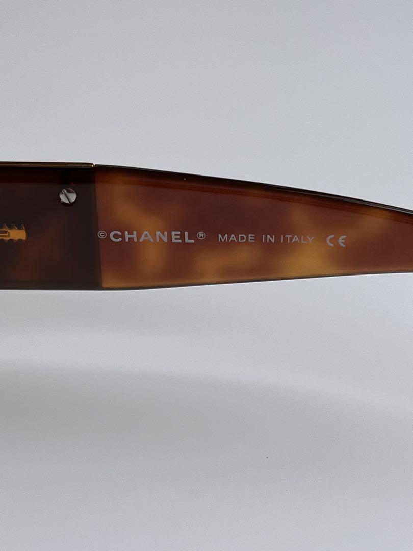 CHANEL ストーン