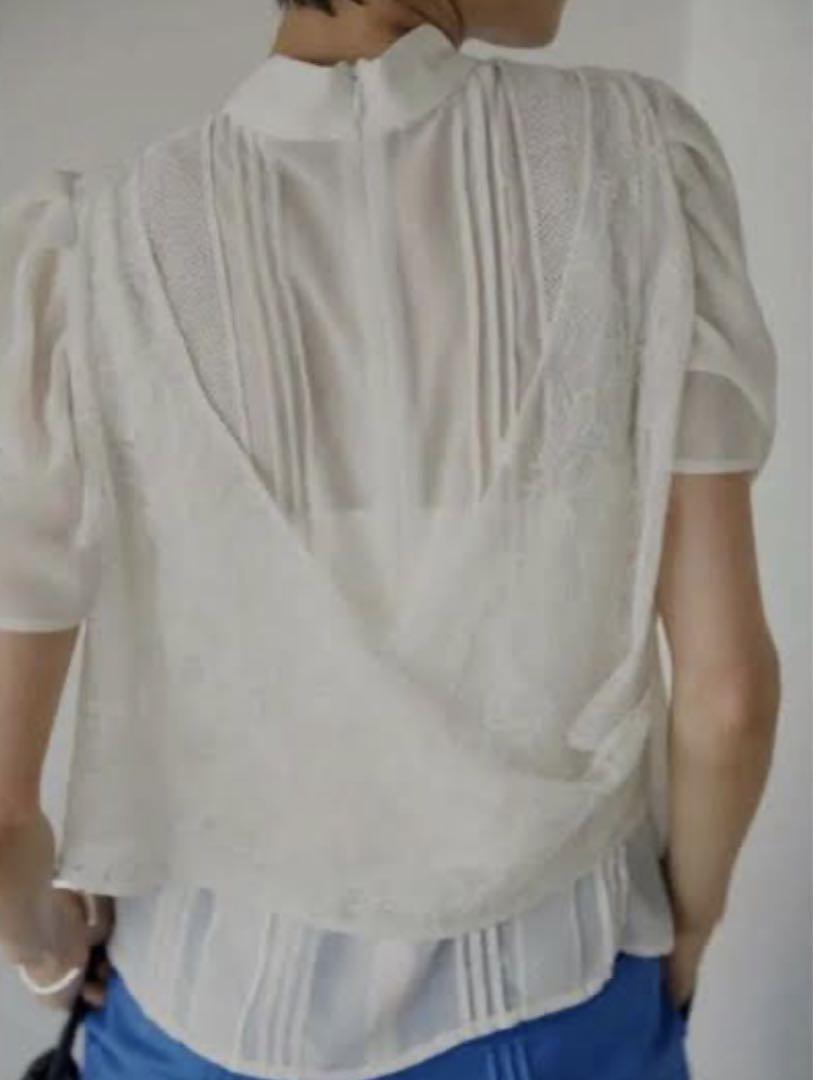 AMERI VINTAGE メディ バック クロス レース シフォン トップ