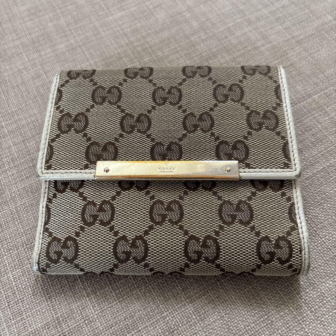 GUCCI GGキャンバス 二つ折り財布 小物